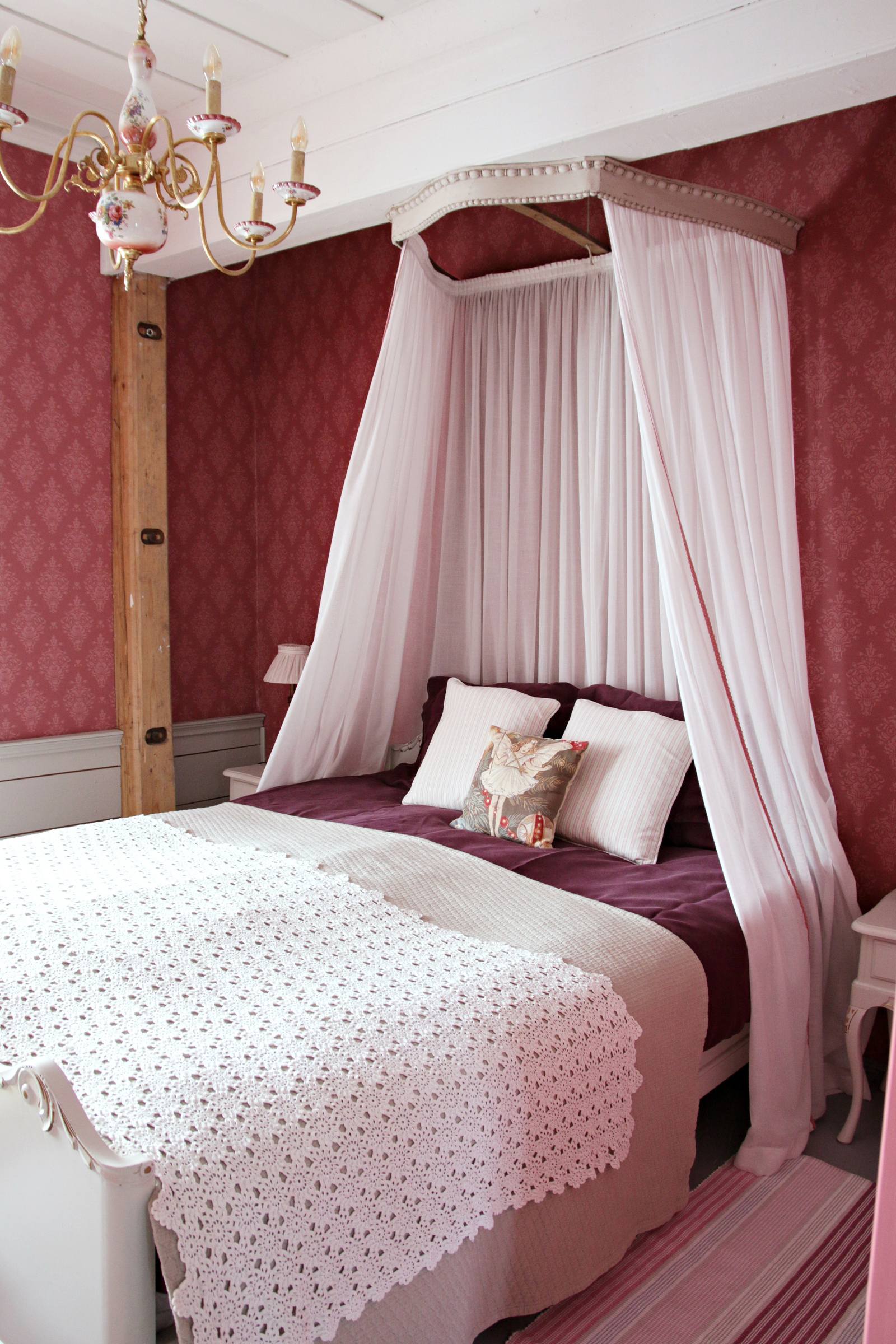 homepage-historic-guest-room